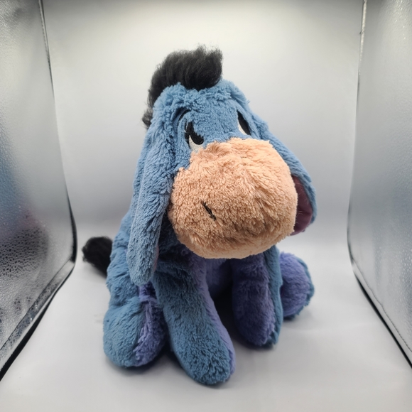 Disney's Eeyore with detaching tail - Disney Store Exclusive - Picture 2 of 6